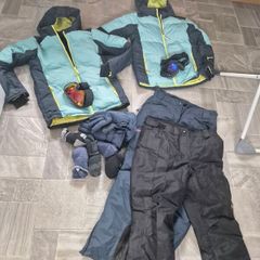 Skiing gear