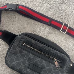 gucci pouch