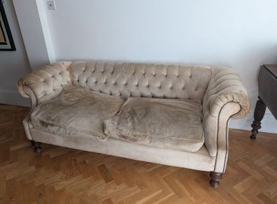 Chesterfield Sofa