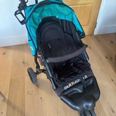 Out n About Buggy Little Nipper