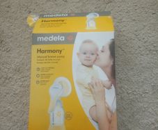 Medela Harmony Breast Pump