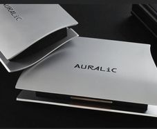 Auralic Aries Femto + Sbooster linear power supply