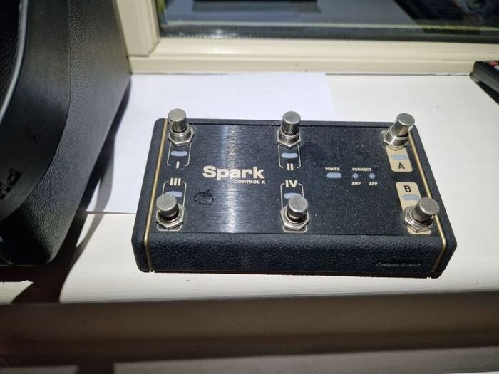 Positive Grid Spark 40 and Control X Pedal