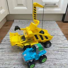 Paw patrol vehicles