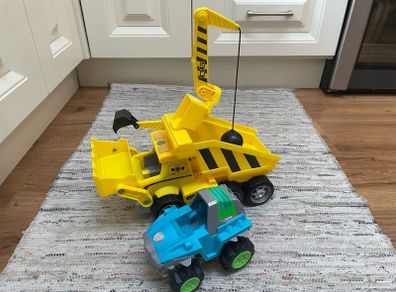 Paw patrol vehicles