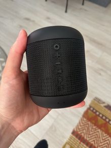 Bluetooth Pod speaker