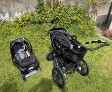 Babytrend car seat, jogger & pram travel system
