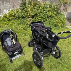 Babytrend car seat, jogger & pram travel system
