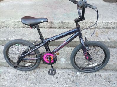 Girls 18" Wheel bike. Perfect condition