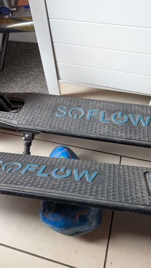 E scooters