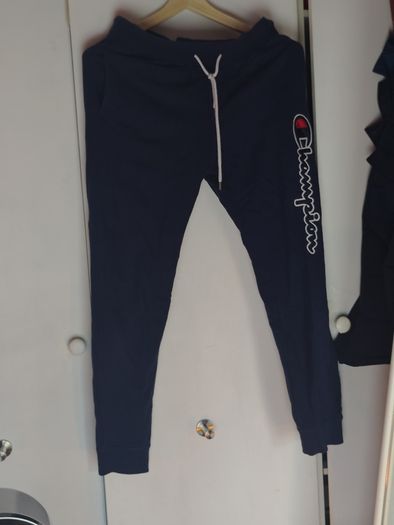 Champion Men's Navy Sweatpants - Small - Big Vertical C Logo