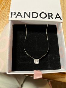 Pandora Square Sparkle Halo Necklace-Like new