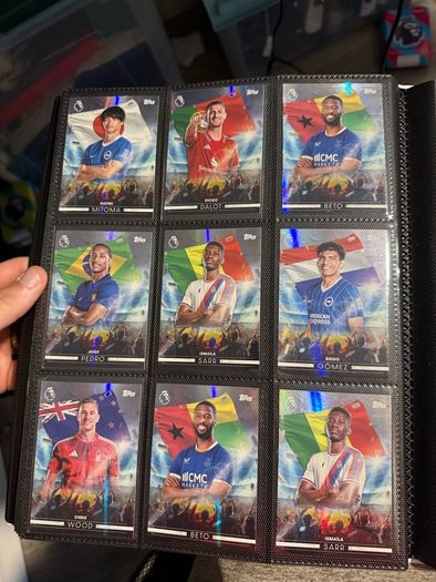 football cards + binders (offers Welcome )