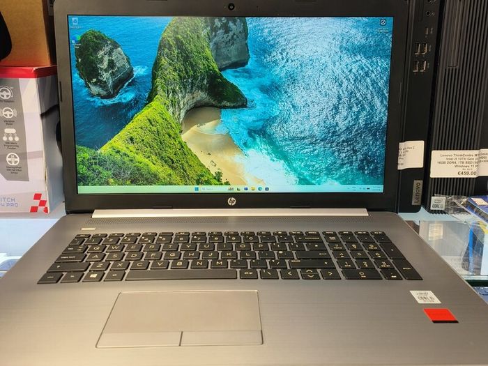 17.3 inch HP 470 G7 NoteBook, Intel i5-10210U 10th Gen, 12GB RAM 500GB SSD Windows 11 Pro Laptop (UHD Graphics Radeon 530)
