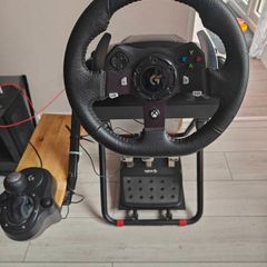 (Price drop)Logitech wheel, 6 speed shifter and stand