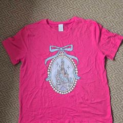 disney disneyland paris castle tshirt size xl