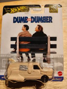 hot wheels premium pop culture Dumb and Dumber mutt cutts van