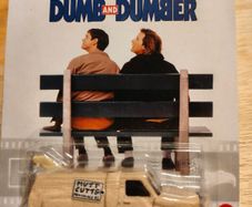 hot wheels premium pop culture Dumb and Dumber mutt cutts van
