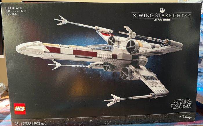 LEGO Star Wars 75355 UCS X-Wing Starfighter