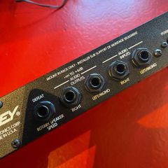 Peavey Deltaflex digital effects processor.