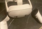 VR quest 3 nearly new