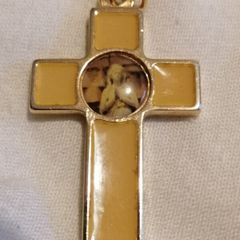 cross pendant