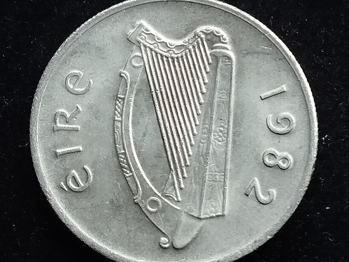 Ireland - 1982 - 5 Pence  - Bull - High Grade - KM.22 - [2023]