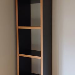 bookshelf