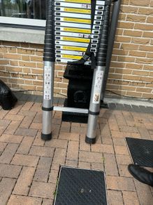 telescopic ladder