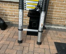 telescopic ladder