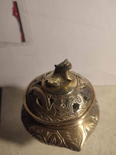 Vintage Tri Leg Incense Burner  Lidded Metal / Brass Chinese Marked   Old  Ceremonial/ Meditation  Clearing Energy/ Purification Ritual