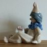 Clown gifted with his beautiful little gift porcelain figurine Ashford Collection Image 2