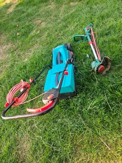 electric lawnmower
