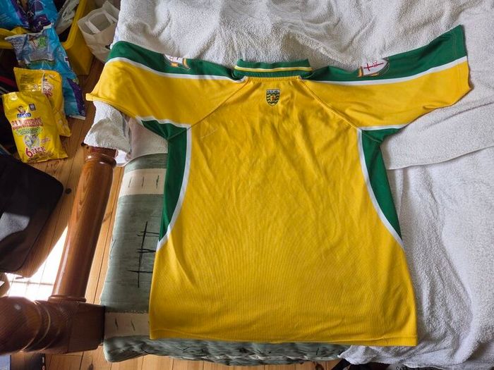 Donegal Gaelic Football Home Jersey 2003 to 2005 Medium Adult