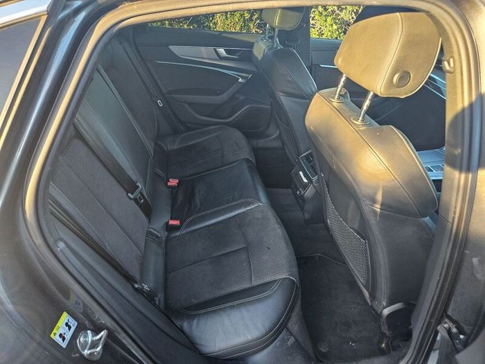 Audi A6 2019 S line with tech pack
