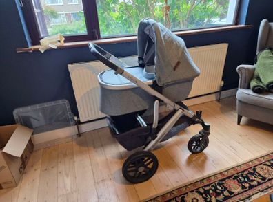 UPPAbaby Vista complete travel system