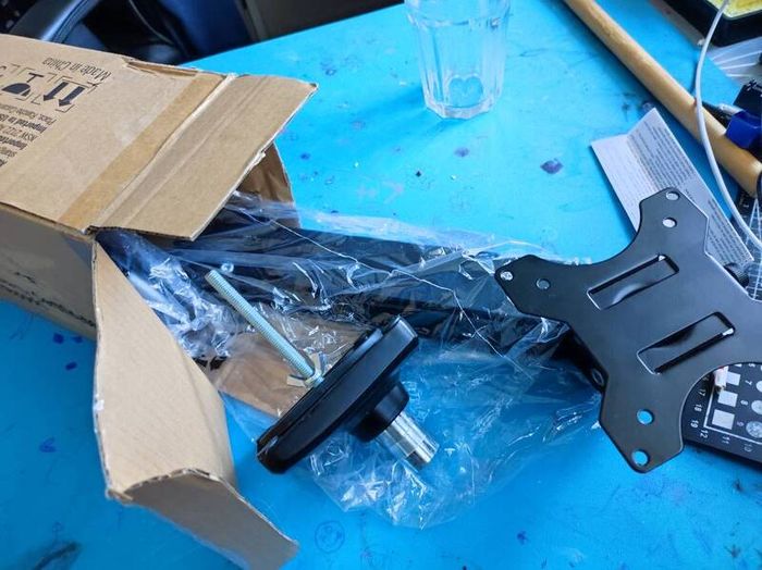 Lcd Arm