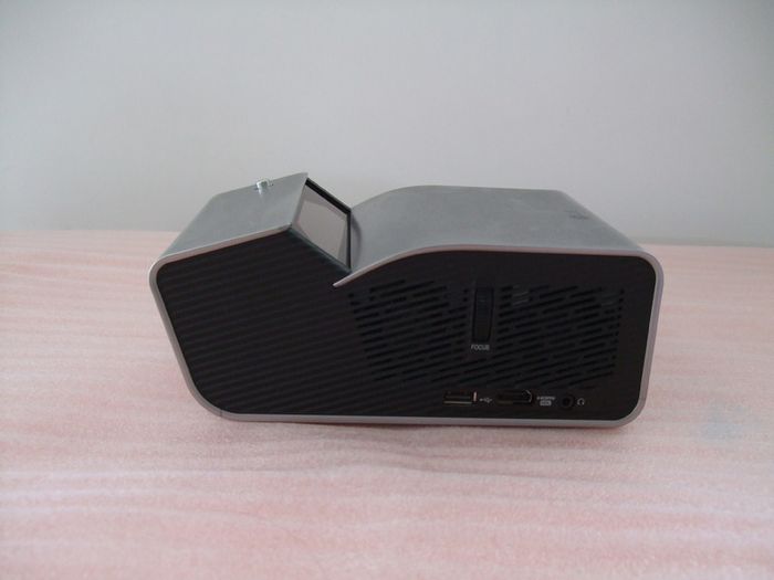 For Parts - LG Projector