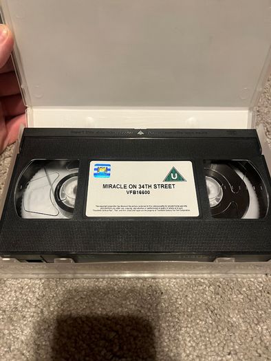 Christmas VHS Bundle The Grinch Jack Frost Miracle on 34th Street