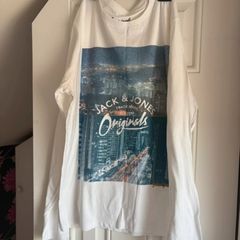 Jack & Jones men's long sleeve top.