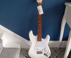 Harley Benton Electric Guitar