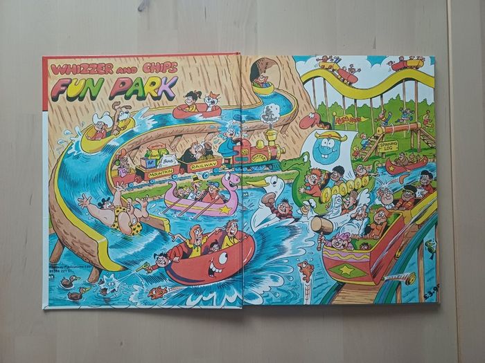 Whizzer and Chips Annuals Collection x 3 (Hardback Comic Books 1988, 1991, 1992)