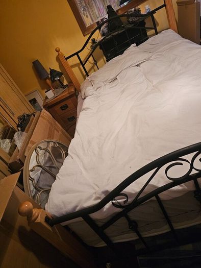 Bed.