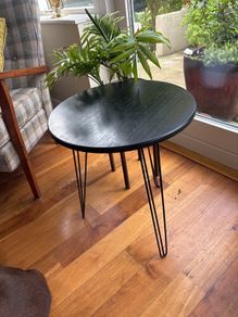 Black Round Side / Lamp Table with hairpin legs