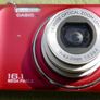 Casio QV-R300 Red 16.1MP digital compact camera FULL WORKING Image 4