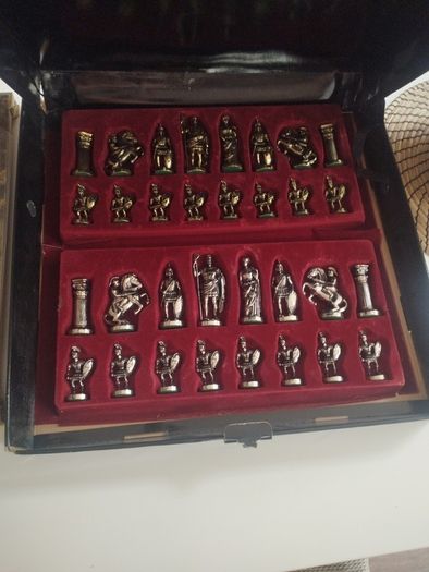 Chess set