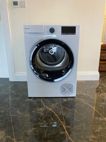 Blomberg 8kg Heat-Pump Tumble Dryer LTNA18320W