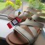 Toms Ladies Sandals New With Box Size 6 Image 2