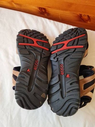 Ecco off the road sandles Size 8 eu 42 tan leather in good condition