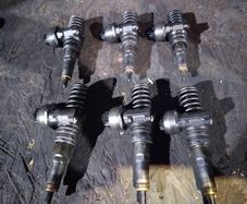 VW Skoda 1.9 bxe injectors